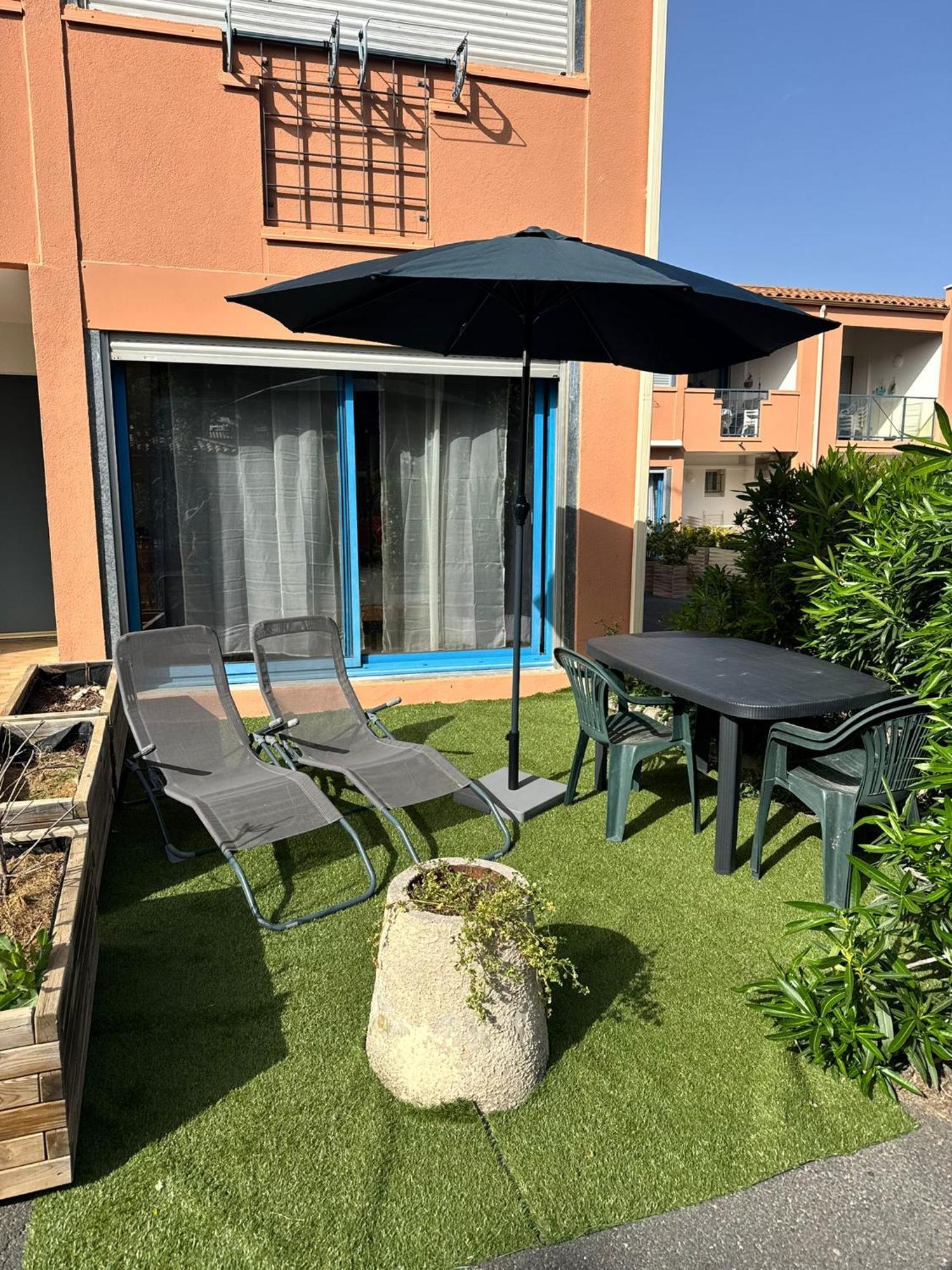 Studio Agreable De 21M2 Balaruc-les-Bains Exterior photo